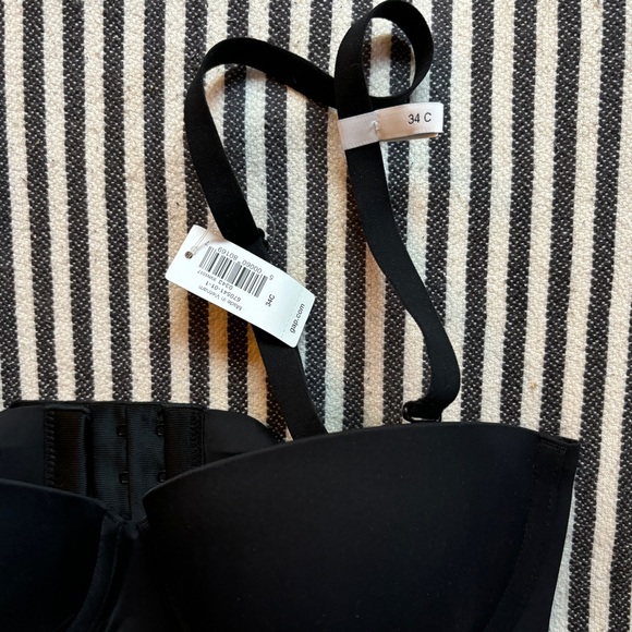 Gap Body multi-way strapless t-shirt bra black 34C NWT - Picture 3 of 6